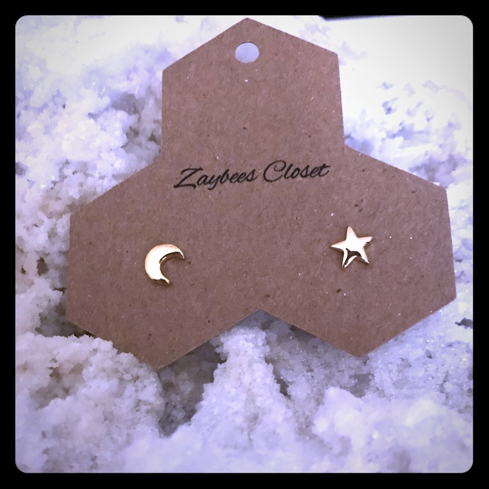 Dainty gold star and moon earrings